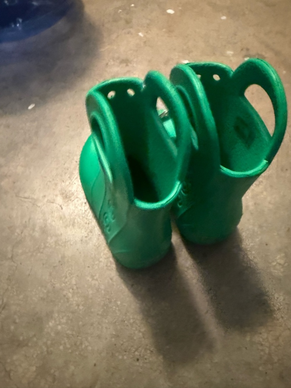 NEW! Crocs Kids Waterproof Green Pull-On Rain Boots - Picture 7 of 8